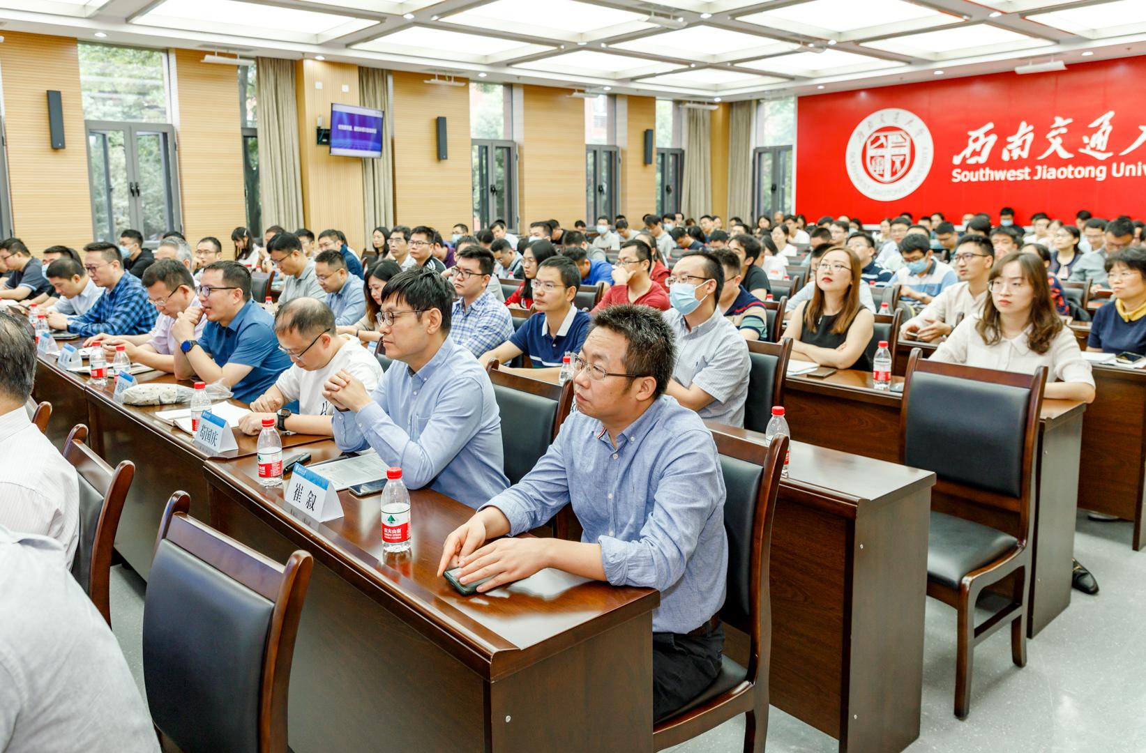 英国上市公司365