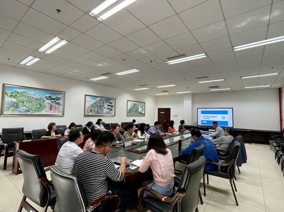 英国上市公司365