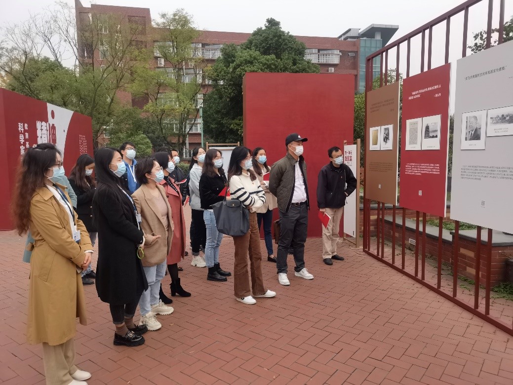 英国上市公司365