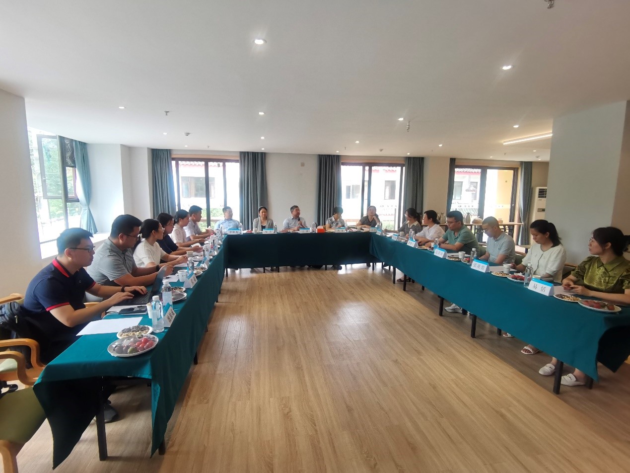 英国上市公司365