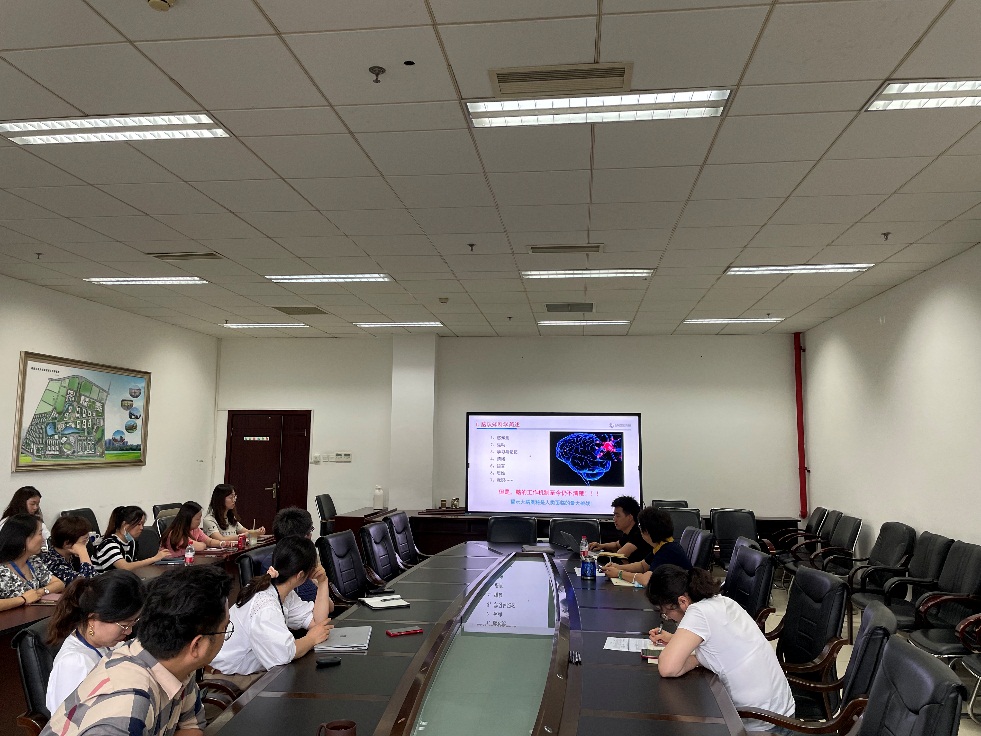 英国上市公司365